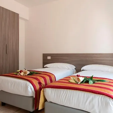Britannia Luxury מלון 3*